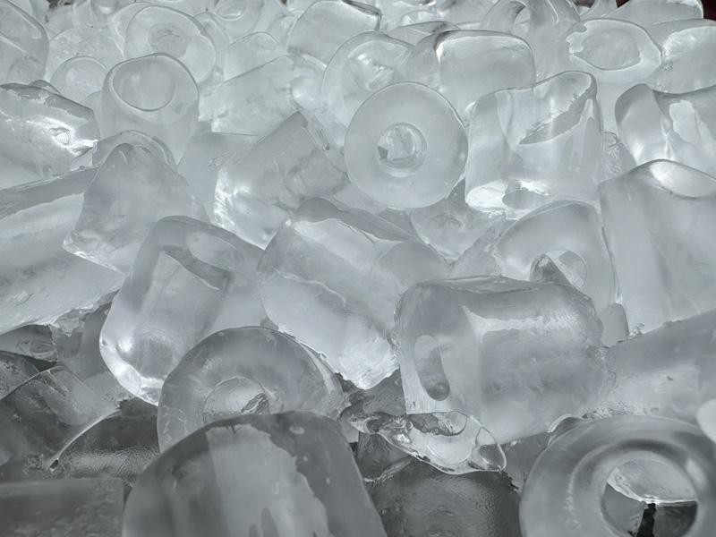 automatic ice making machine