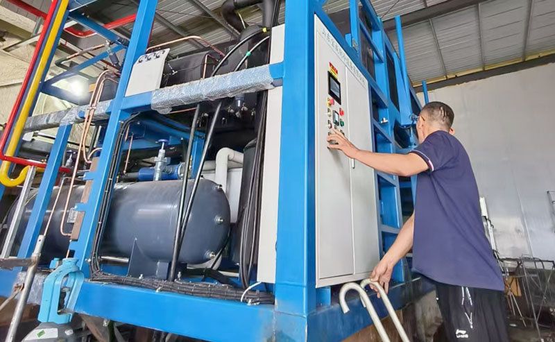 ice maker making large block of ice Block Ice Machine Maintenance